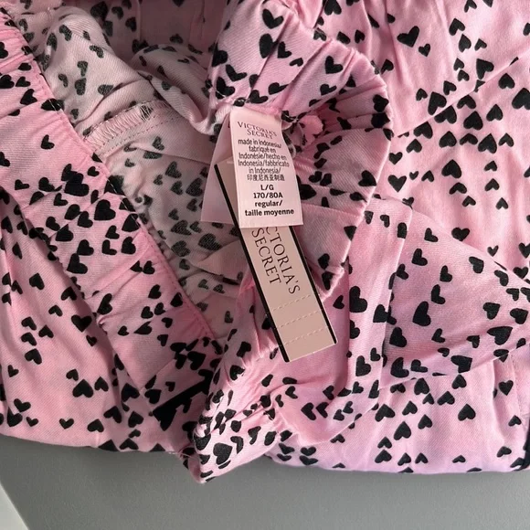 VS pajama set - Picture 4 of 7